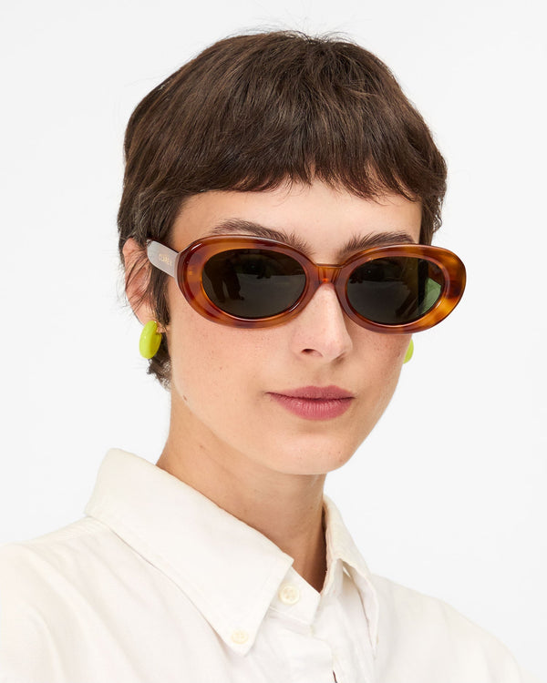 Clare Vivier Julia Sunglasses Havana Tortoise