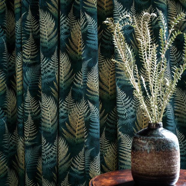 clarissa Hulse Woodland Fern Velvet – Ink Blue