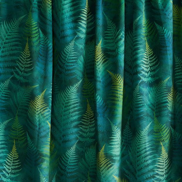 Clarissa Hulse Woodland Fern Velvet – Peacock
