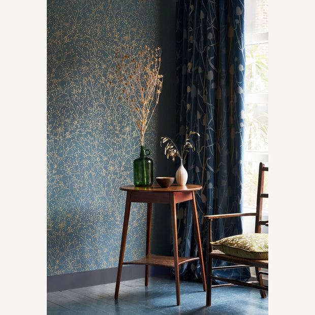 Clarissa Hulse Gypsophila Wallpaper - Airforce Blue & Soft Gold (120384)