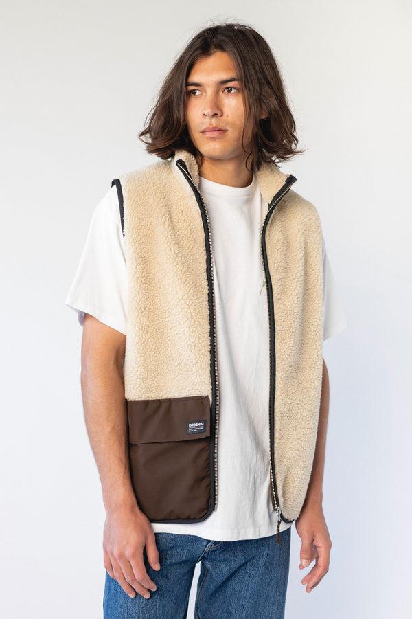 clark jeans Unisex Dey Pile Vest Light Khaki