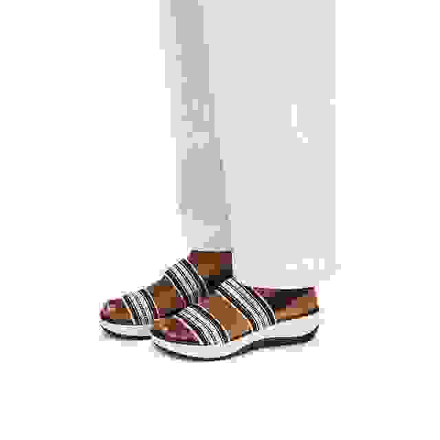 Clarks Arla Stroll Black Multicolour