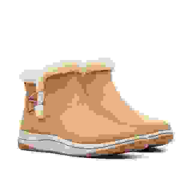 Clarks Breeze Fur Tan