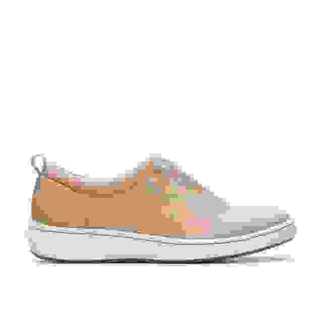 clarks Breeze Sky Lace Sand