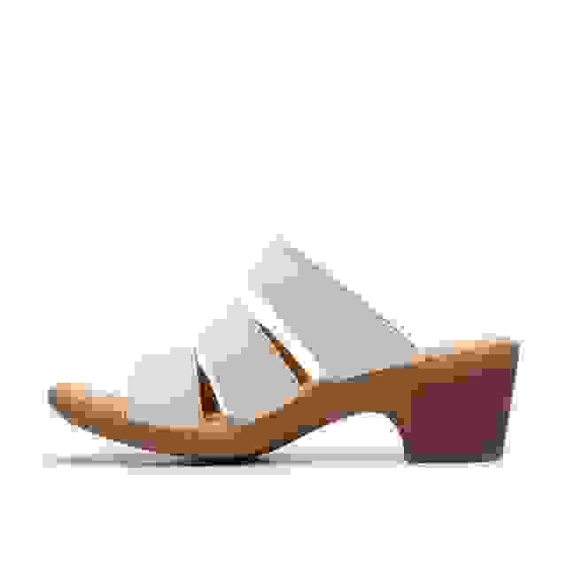 Clarks Emily 2 Adella Off White Leather