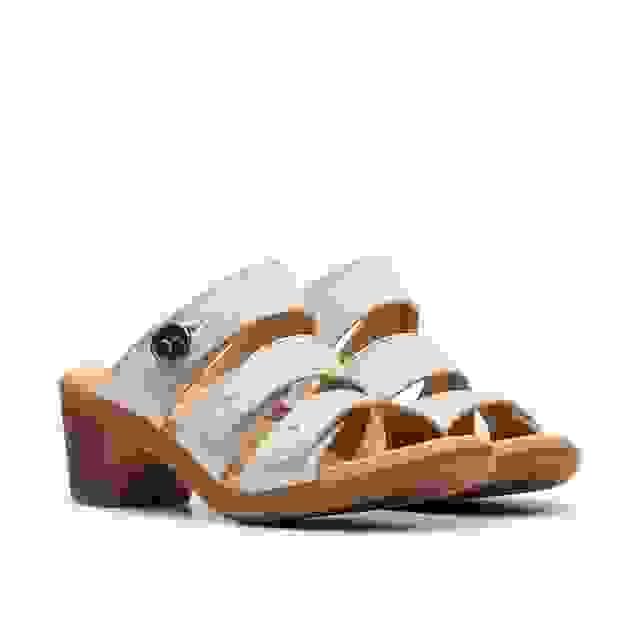 Clarks Emily 2 Adella Off White Leather