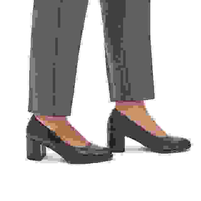 Clarks Freva 55 Court Black Leather