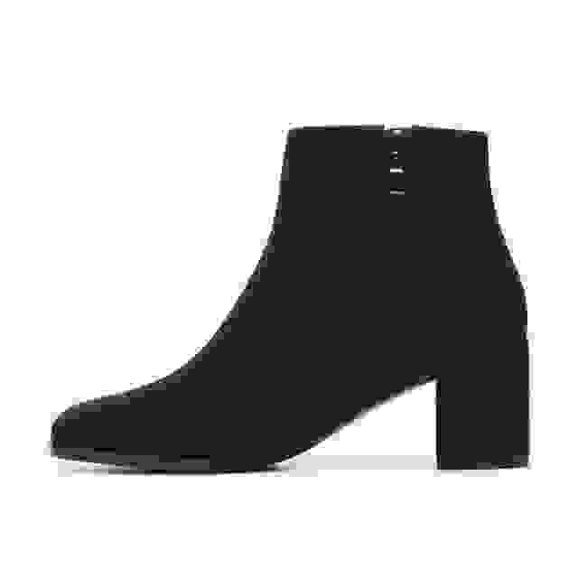 Clarks Freva 55 Zip Black Suede