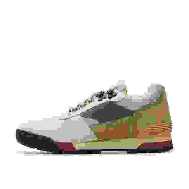 Clarks Laddow X Ronnie Fieg Light Sand Combination