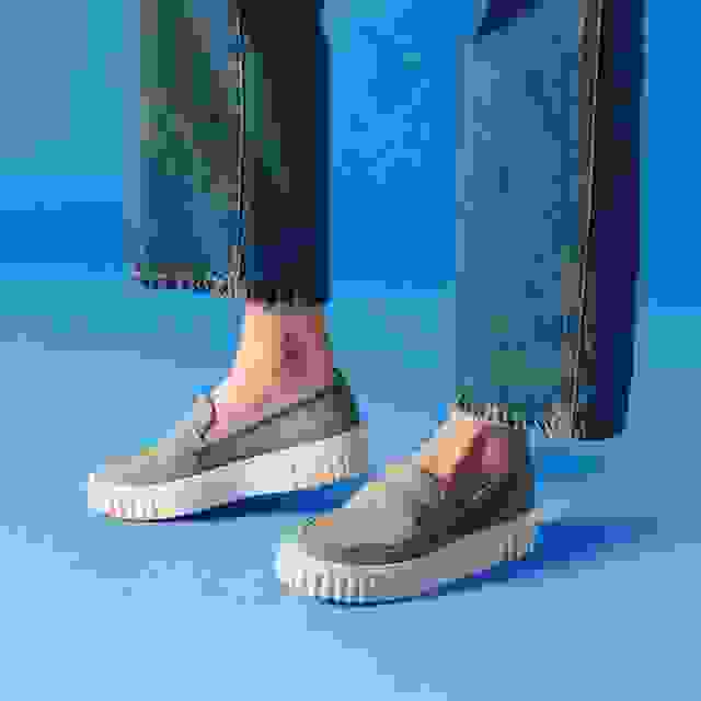 Clarks Mayhill Cove Light Green Nubuck