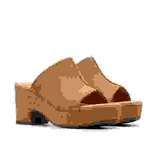 Clarks Nerisa Vine Light Tan Nubuck