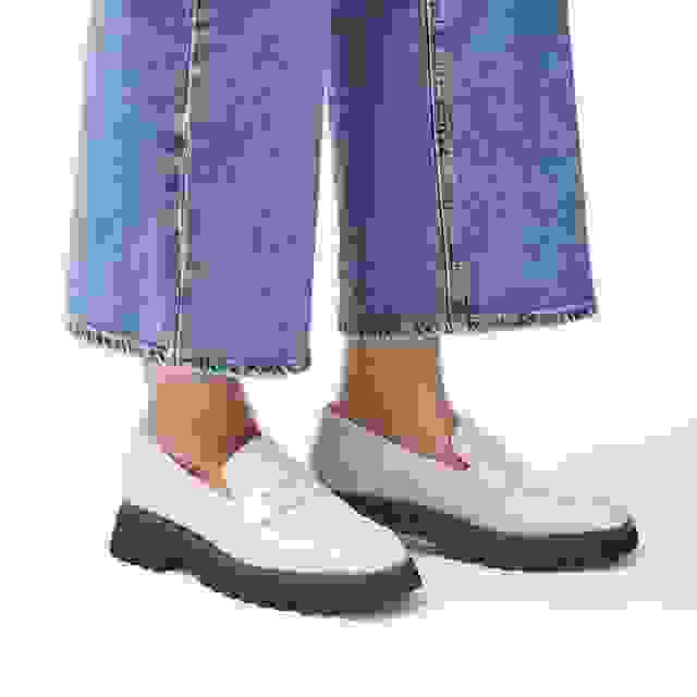 Clarks Stayso Edge Ivory Leather