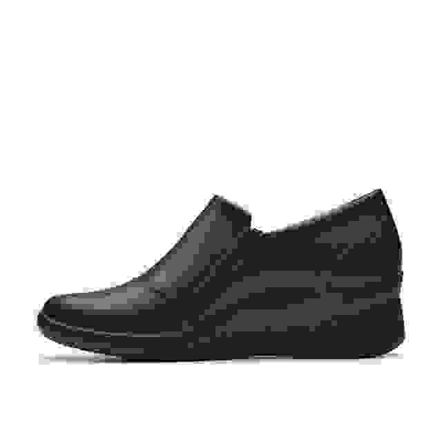 Clarks Suttyn Zip Black Leather
