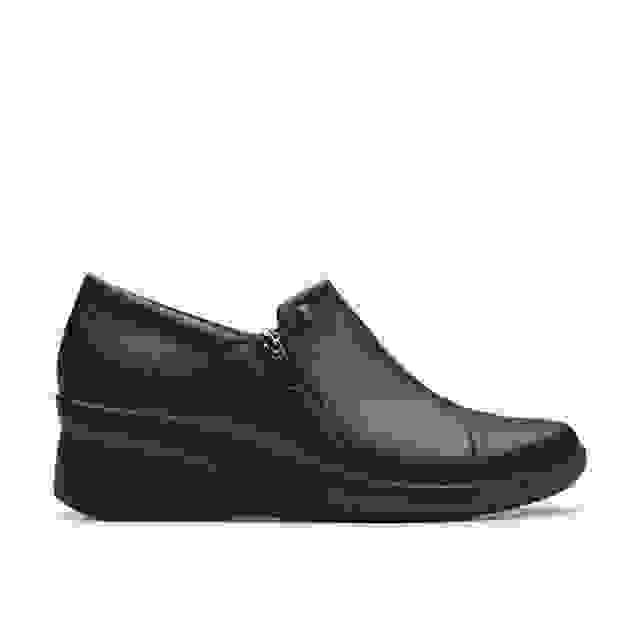 clarks Suttyn Zip Black Leather