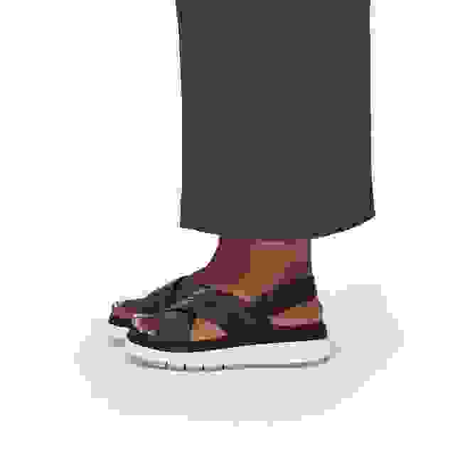 Clarks Tuscan Cross Black Leather