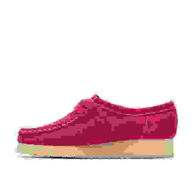 Clarks Wallabee. 2604 Bright Pink Suede