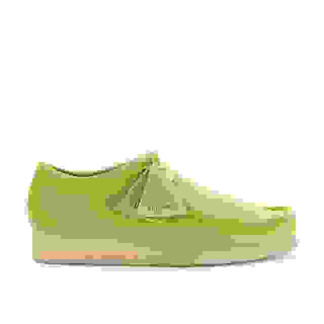 clarks Wallabee. Lime Suede