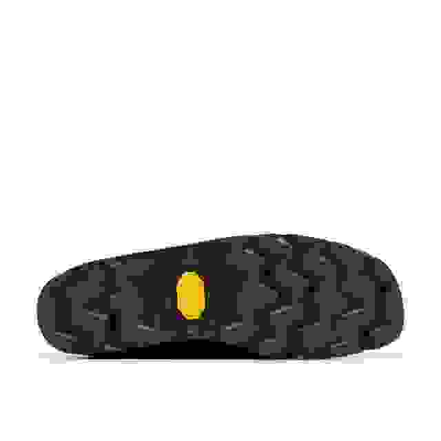 Clarks Wallabee Slip Black Suede