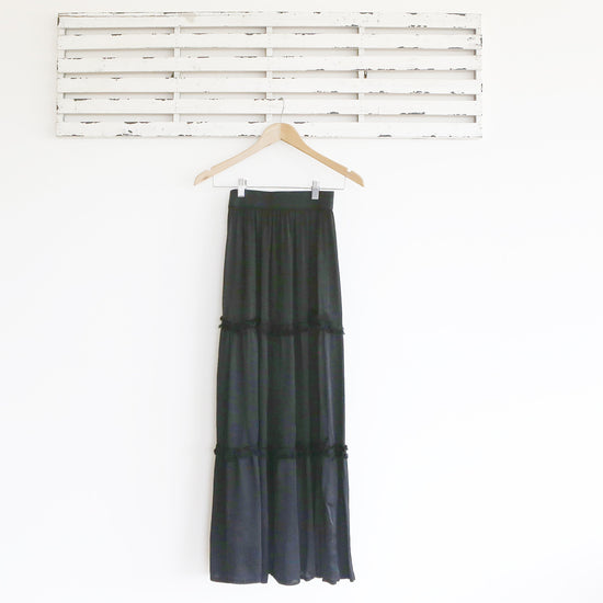classic collection Black silk blend long skirt with frayed detail and elastasized waistband