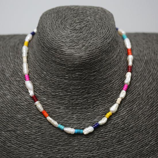 classic collection Fresh water pearls and coloured beads