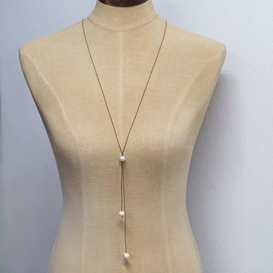 classic collection Long tan rope necklace with pearl