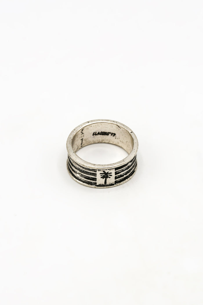 classics 77 Beach Junkie Palm Band Ring