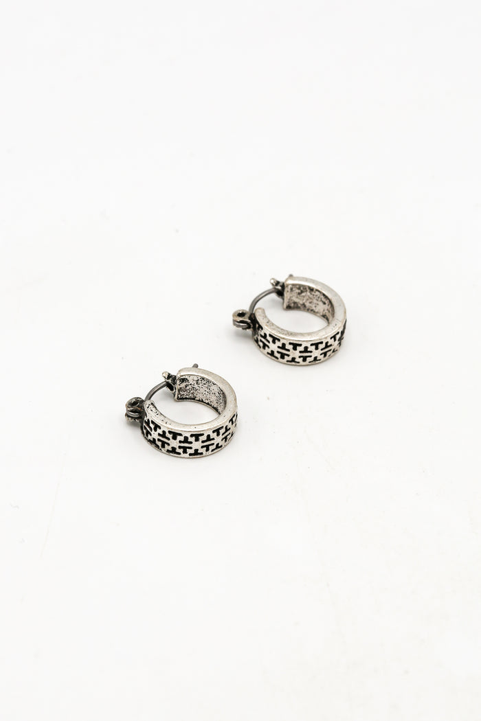 classics 77 Off Road Traveller Engraved Pattern Hoop Earrings