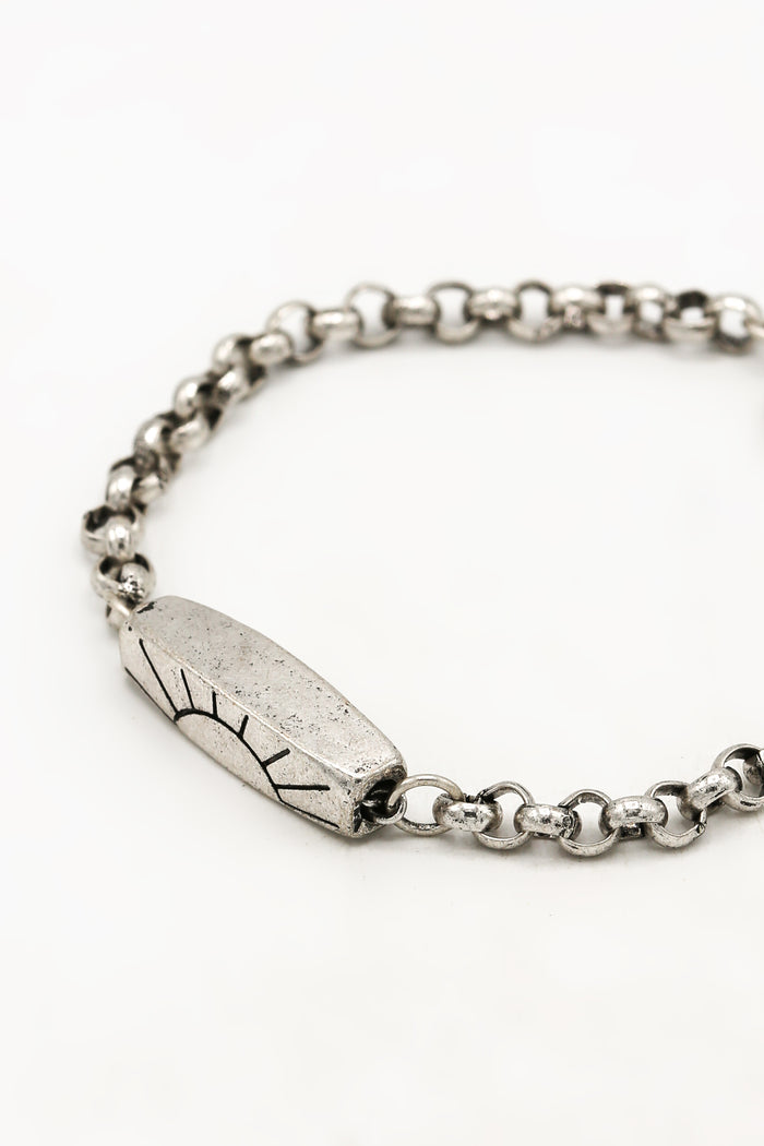 Classics 77 Sands Of Time Chain Beach Scene Bracelet