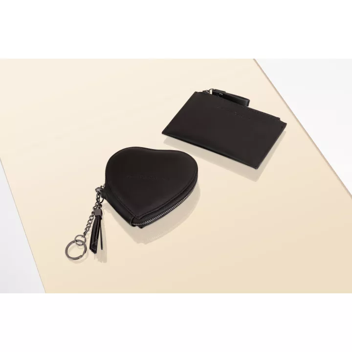 Claudia Canova Brienne Carella Zip Top Credit Card Slot Purse Black