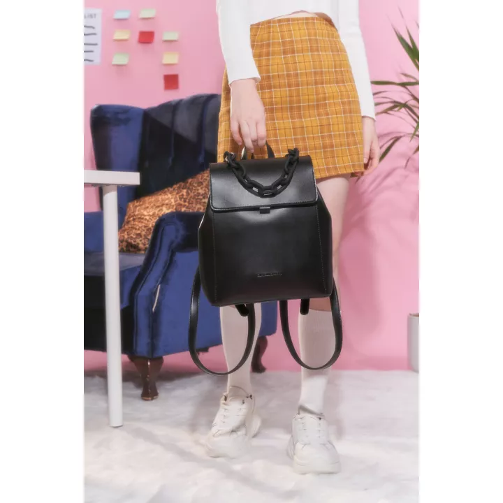 Claudia Canova Katea Sophia Flapover Backpack Chain Detail Black