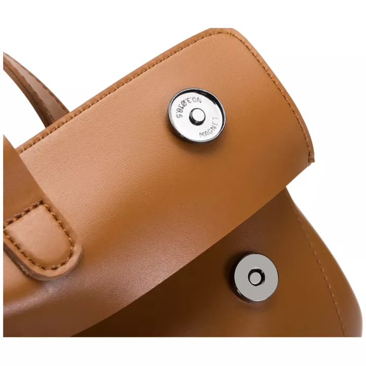 Claudia Canova Katea Sophia Flapover Backpack Chain Detail Tan