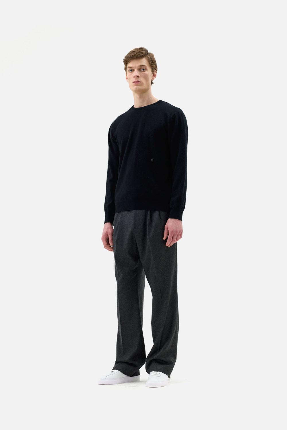 Clothsurgeon Black Cashmere Crewneck Knit