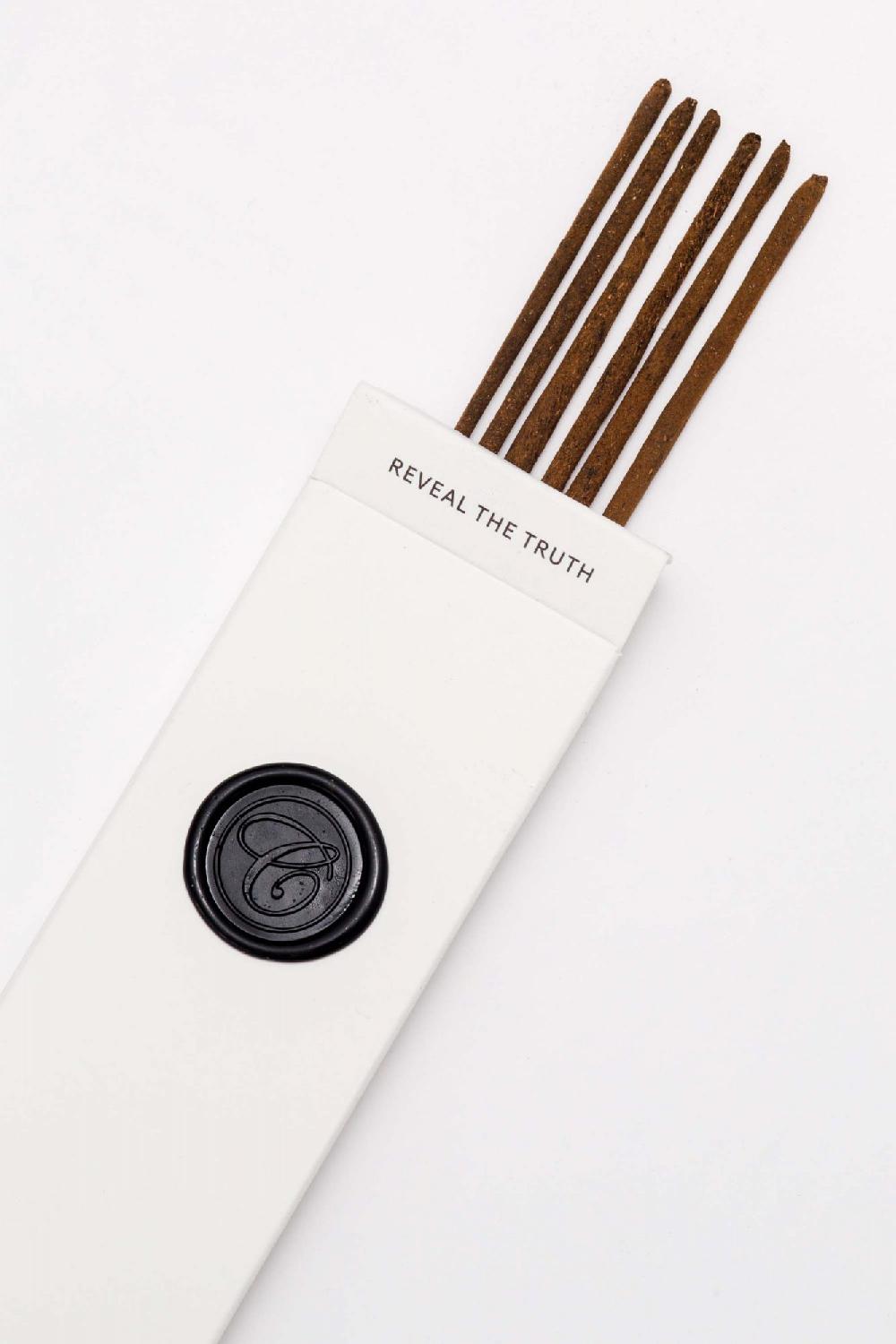 Clothsurgeon Saachi Truth Hand Rolled Incense Sticks