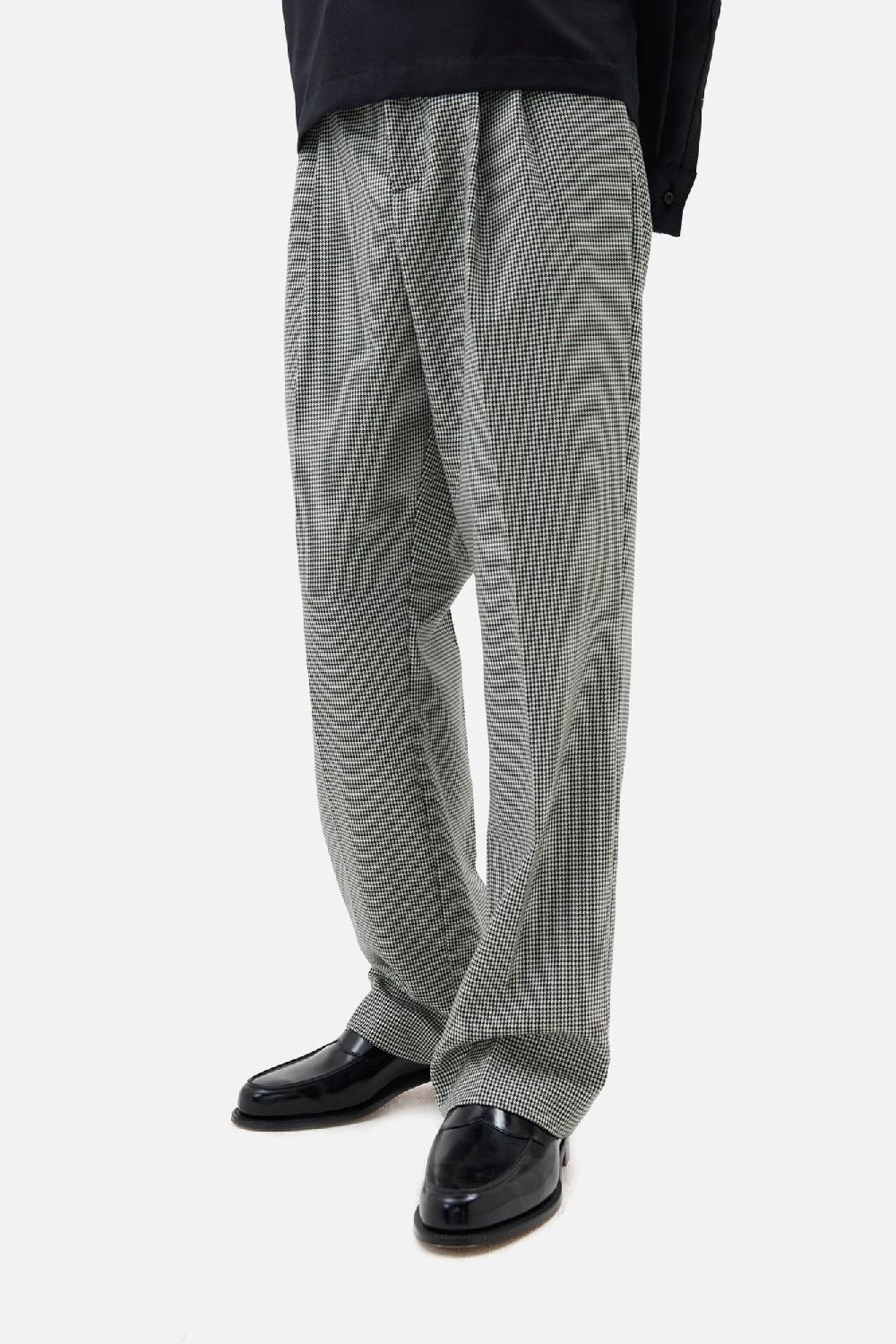 Clothsurgeon Wool Mini Houndstooth Double Pleated Trouser