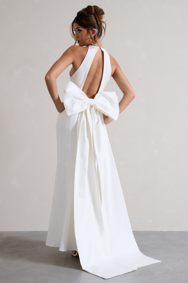 club l Bestow White Open-Back Maxi Dress With Oversized White Bow