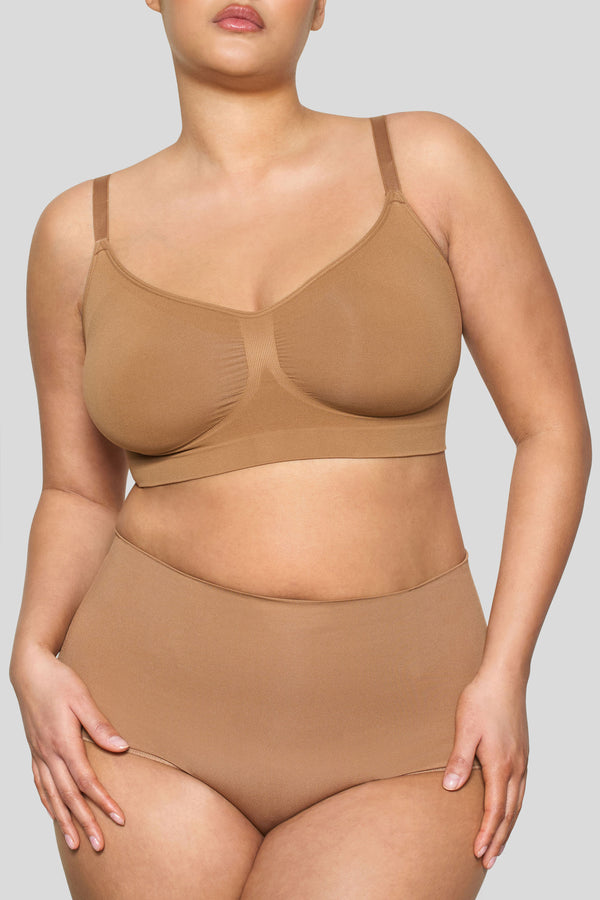 club l BOOMBA Caramel Short-Waisted Thong Shapewear