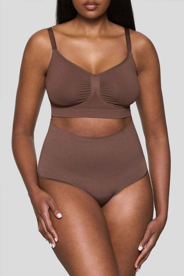 club l BOOMBA Cocoa Short-Waisted Thong Shapewear