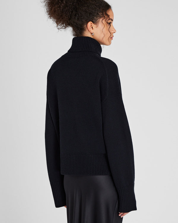 Club Monaco Cashmere Turtleneck Pullover Black