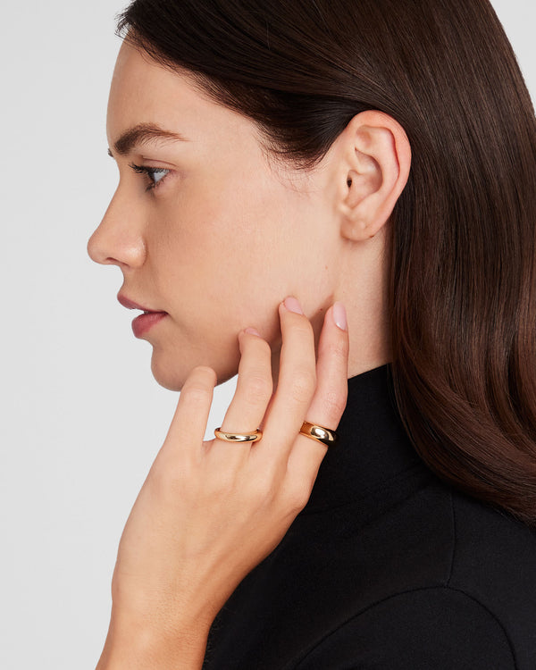 Club Monaco Organic Dome Ring Set Gold