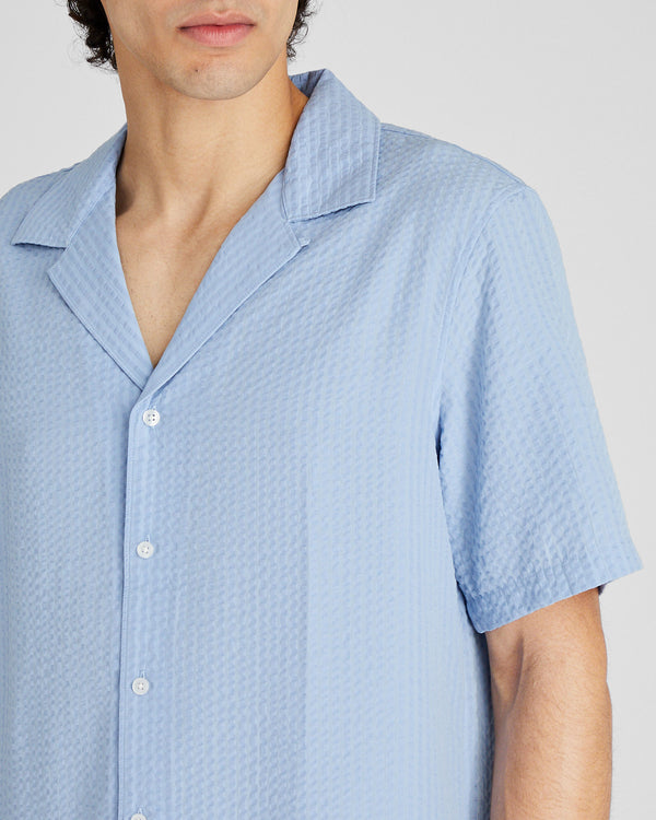Club Monaco Short Sleeve Camp Collar Seersucker Shirt Blue