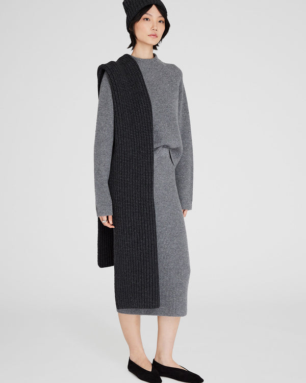 Club Monaco Wool Blend Ribbed-Knit Scarf Dark Heather