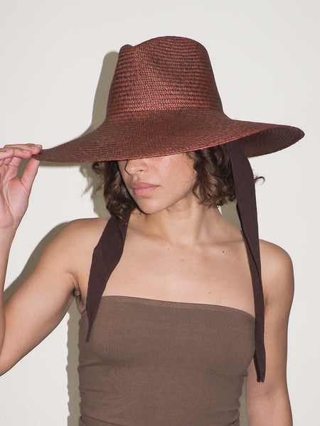 Clyde Caro Hat W. Neck Shade In Earth Brown Toquilla Straw