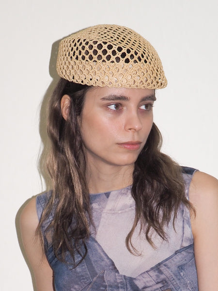 Clyde Net Beret In Amber Toyo