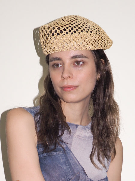 Clyde Net Beret In Amber Toyo