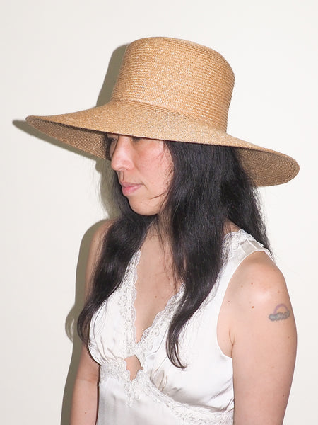 Clyde Wide Brim Flat Top Hat In Sand Straw