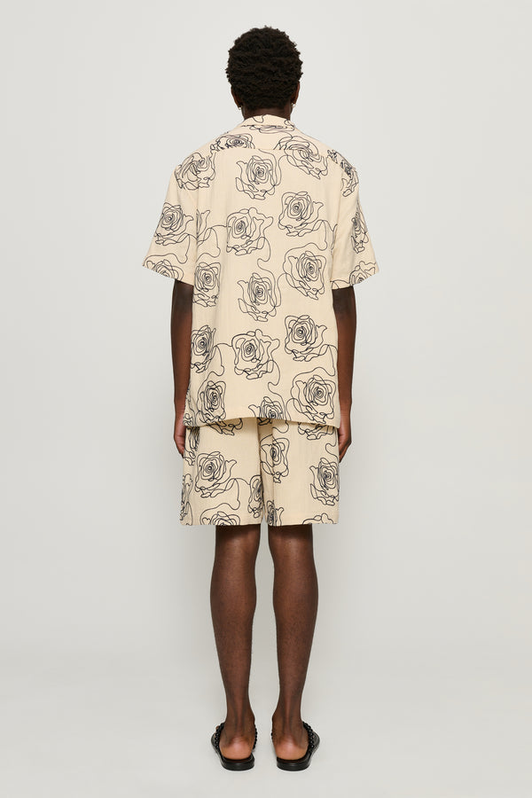 Cmmn Swdn Enzo Embroidered Shorts Ecru