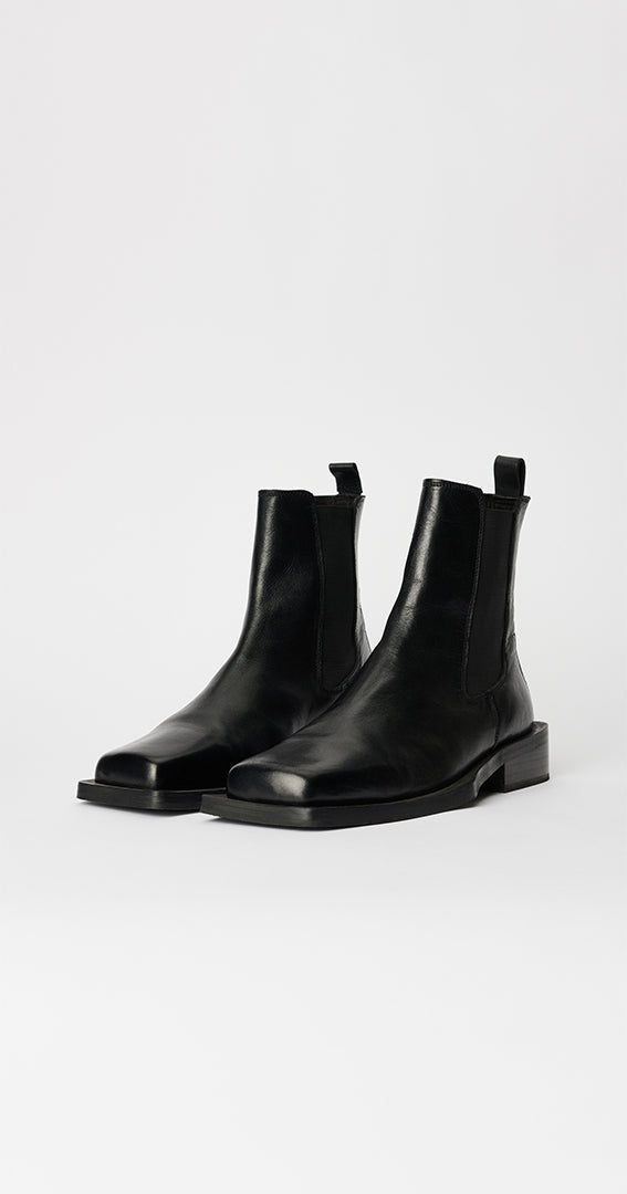 Cmmn Swdn Rick Leather Boots Black