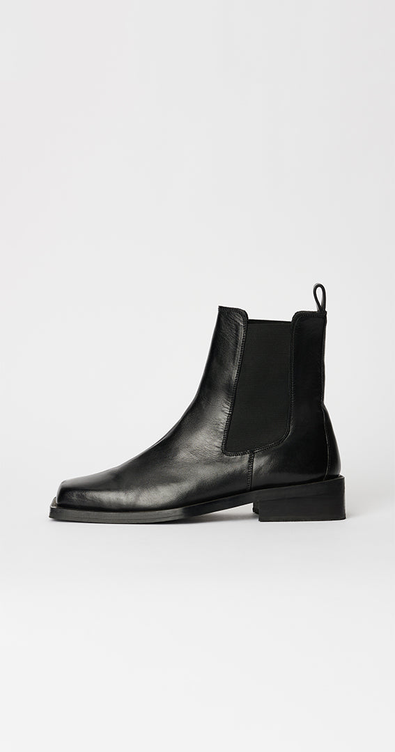 Cmmn Swdn Rick Leather Boots Black