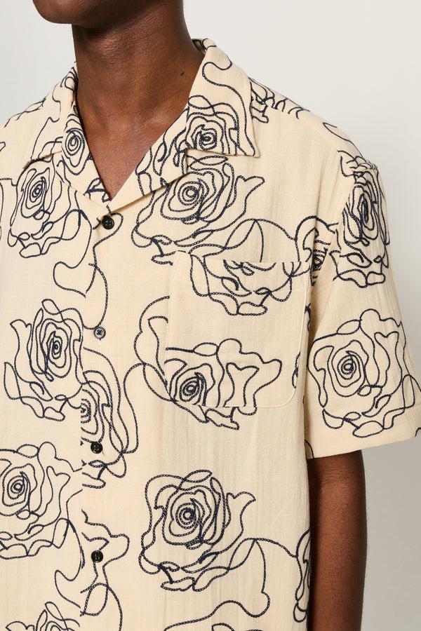 Cmmn Swdn Ture Embroidered Shirt Ecru