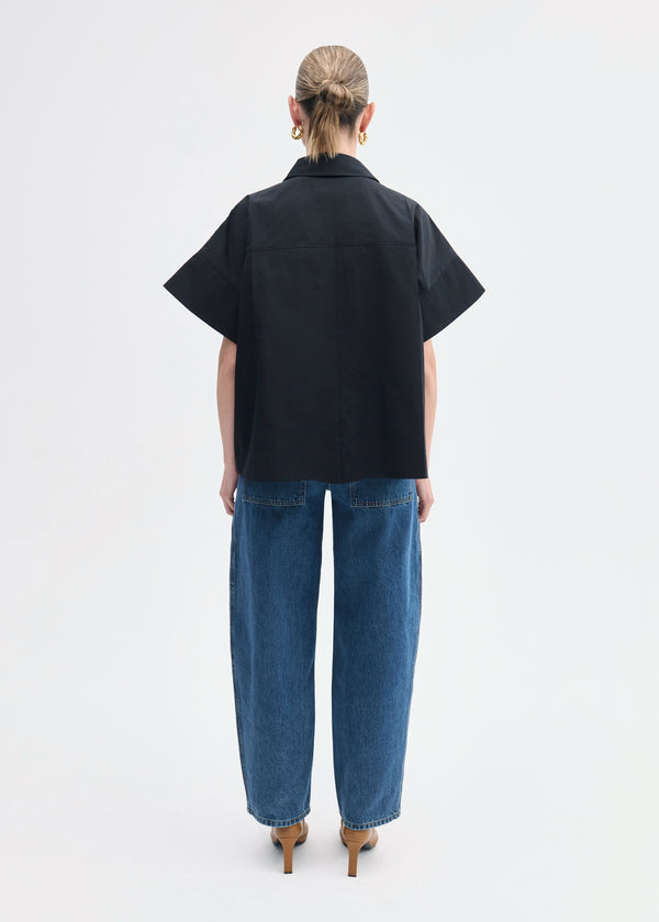 Co Boxy Short Sleeve Shirt In Cotton Poplin Black